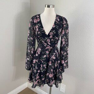 Loveriche Womens Small Black Floral Long Sleeve Dress V Neck